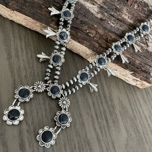 Elegant Silver and Black Floral Necklace
